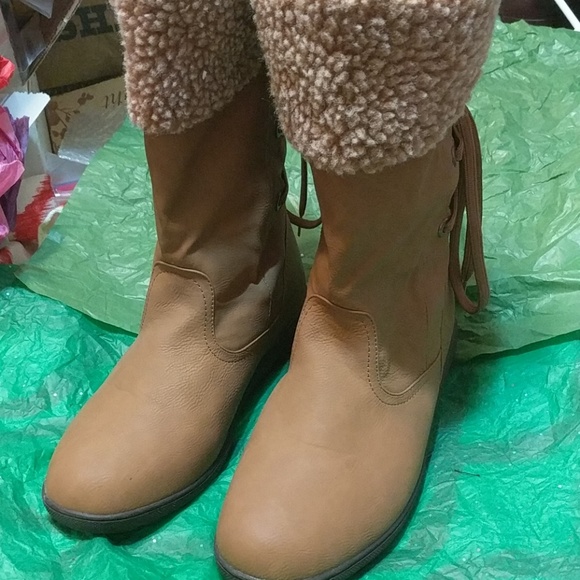 Reneeze Shoes - Flat Tan Boots